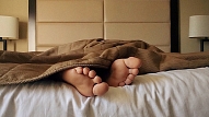 Izplatīti miega traucējumi: Cēloņi un simptomi