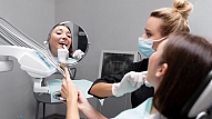 Pētījums: Samazinās to iedzīvotāju skaits, kuri nekad nav bijuši pie zobu higiēnista