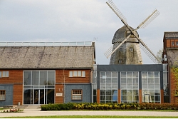 Rožmalas, viesnīca, dzirnavas