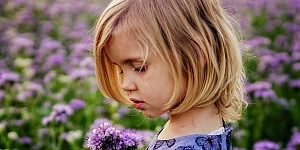 Aromterapija un bērni: kas vecākiem jāzina par ēterisko eļļu lietošanu