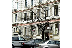 Zobārstniecības klīnika Rīgā, klusajā centrā