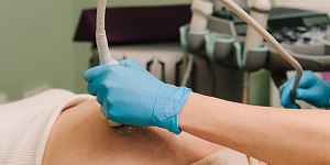 Grūtnieču aprūpe un izmeklējumi