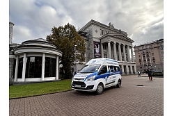 MediSpec specializētais transports pilsētvidē — palīdz pacientiem nokļūt ne tikai ārstniecības iestādēs, bet arī kultūras un sabiedriskos pasākumos.
