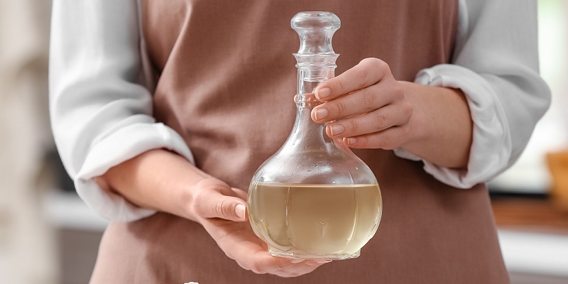 Dabīgi ābolu etiķi